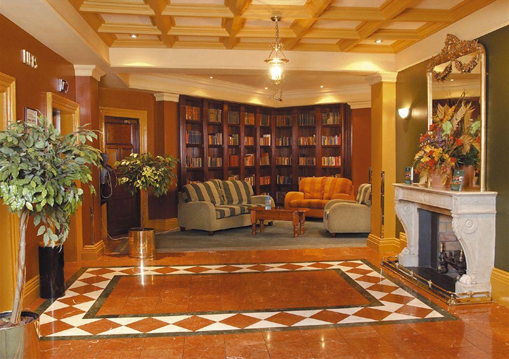 Tralee Central Hotel Exterior photo